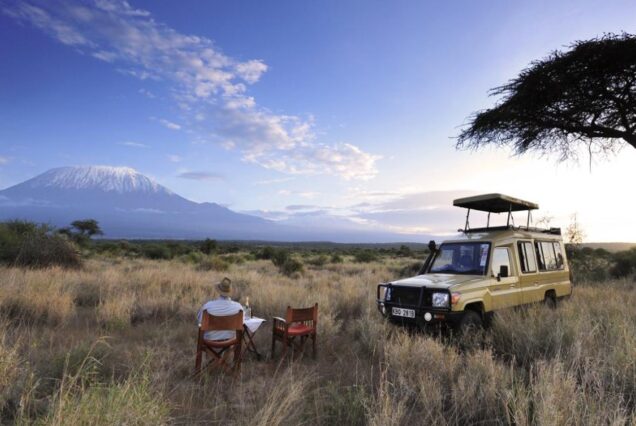 4 DAYS 3 NIGHTS AMBOSELI MID-RANGE SAFARI